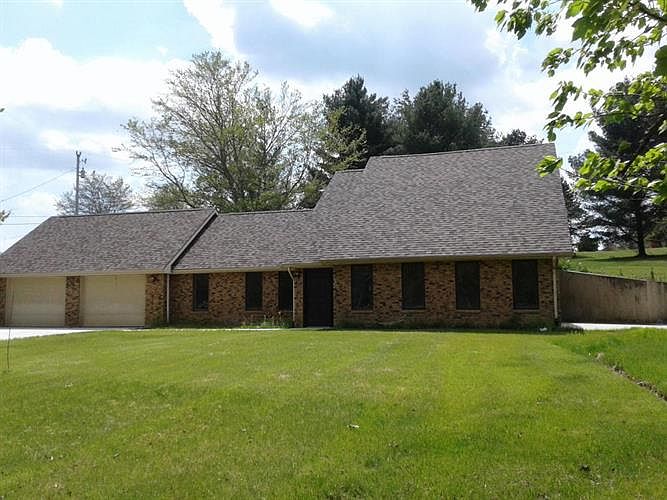 1st image of 218 Tanglewood Dr