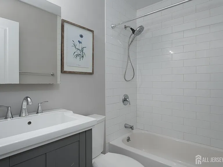 65 Hastings Rd — Photo 18