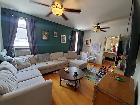 Rented by Magnificat Corp | media 1