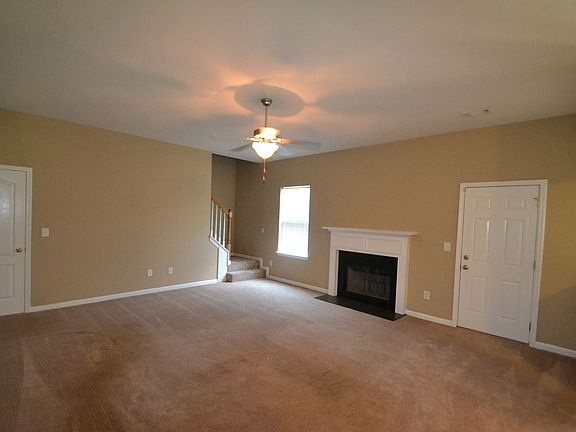 5th image of 473 Trousseau Ln