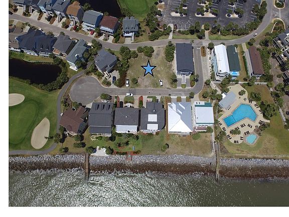 2nd image of 418 Ocean Point Ln