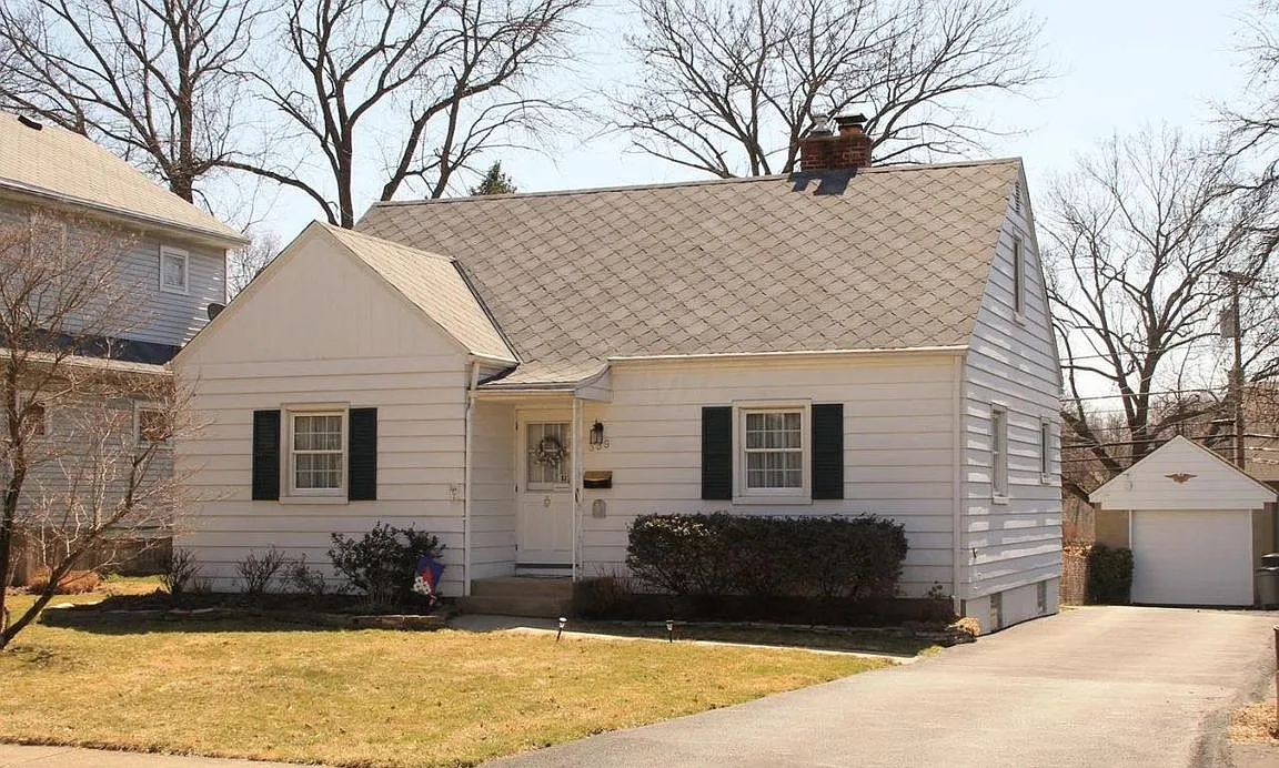 339 Acton Rd photo 1
