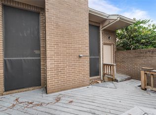 13742 Hollowgreen Dr #604, Houston, TX 77082