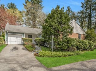 572 Scarsdale Rd, Yonkers, NY 10707