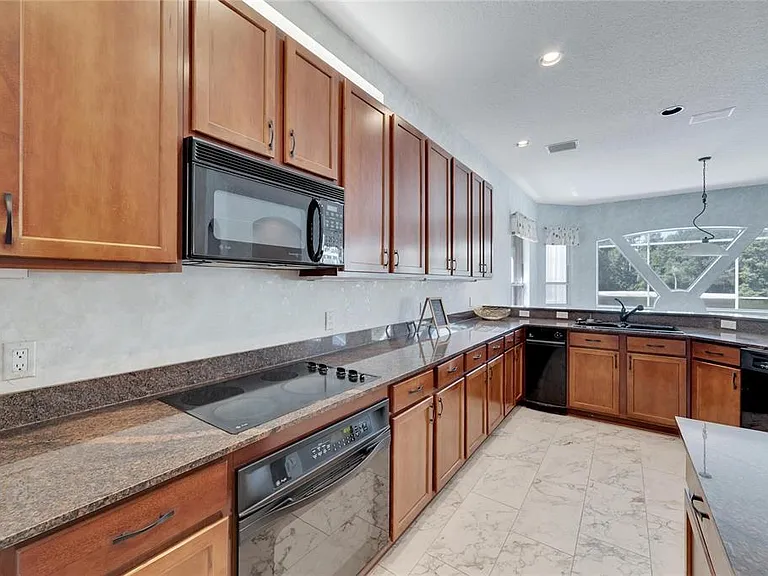 17904 Cachet Isle Dr — Photo 14