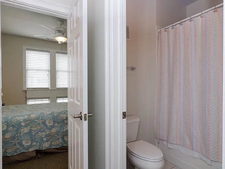 216 S Lumina Ave #B — Photo 24