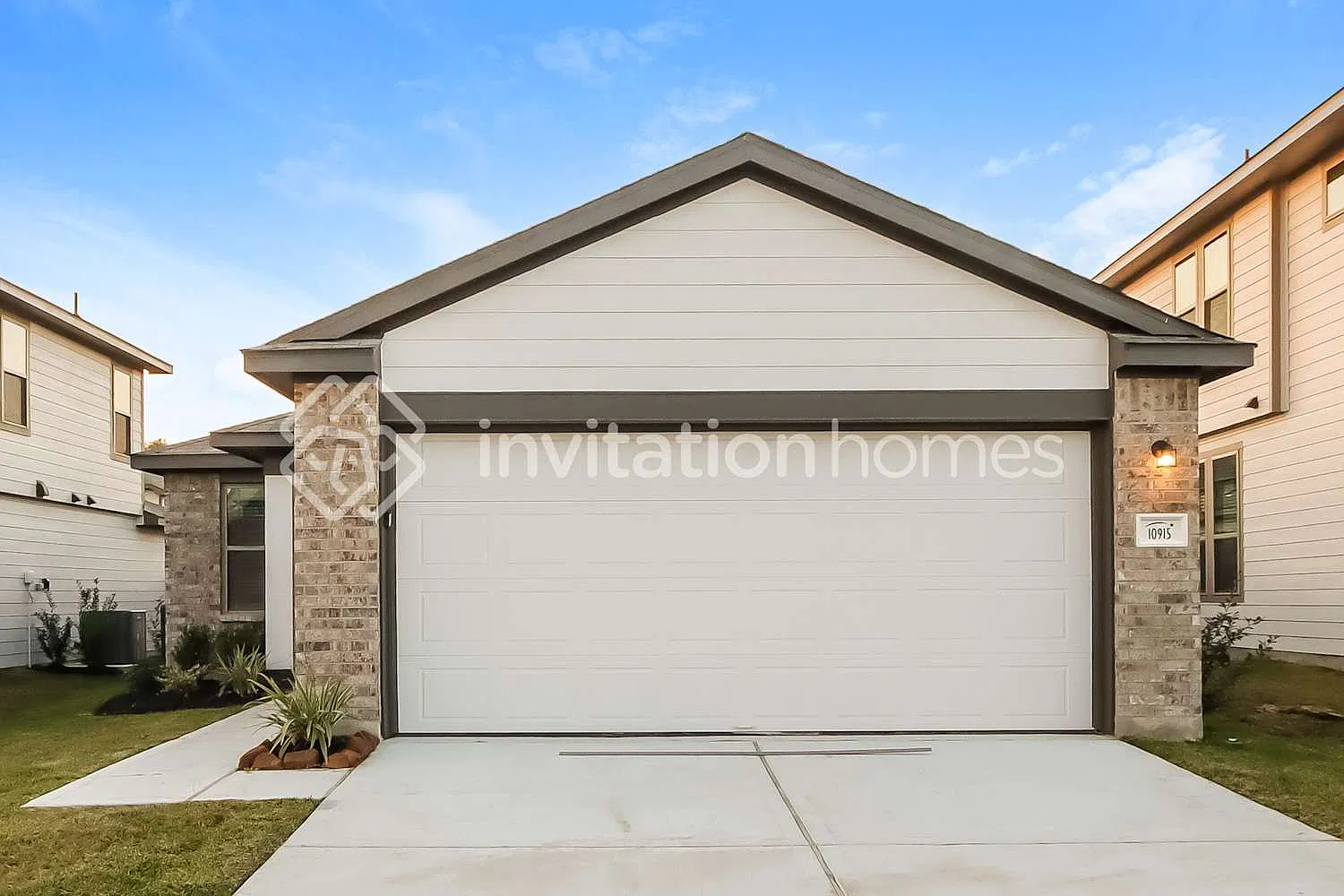 10915 Heliosphere Conroe, TX 77303 — Photo 1