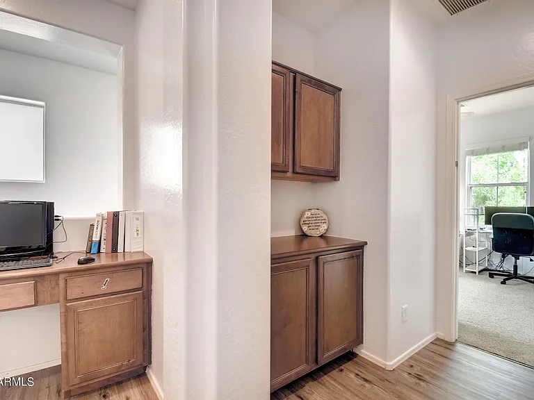1120 N Crosscreek Dr — Photo 29