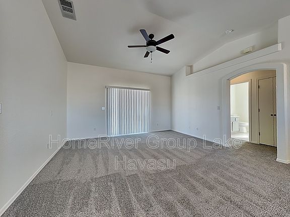 2nd image of 1458 McCulloch Blvd S