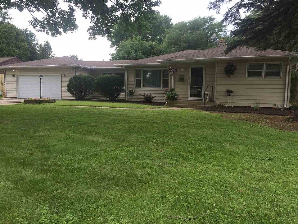 1st image of 1607 Charlotte Dr