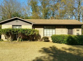 1112 Rayfield Dr, Birmingham, AL 35228