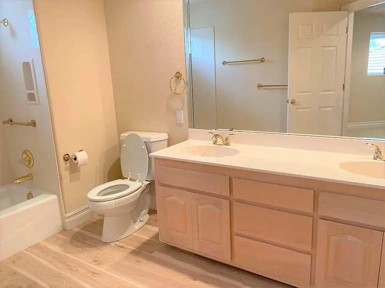 6020 Purple Aster Ln NE — Photo 33