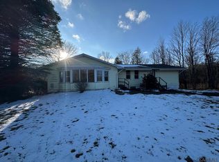 1332 Rock Cut Rd, Central City, PA 15926