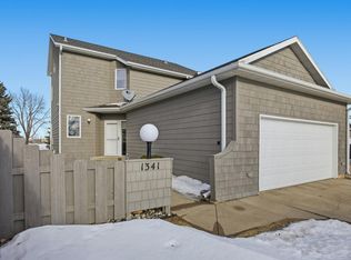 1341 E Rose Creek Pkwy S #8, Fargo, ND 58104