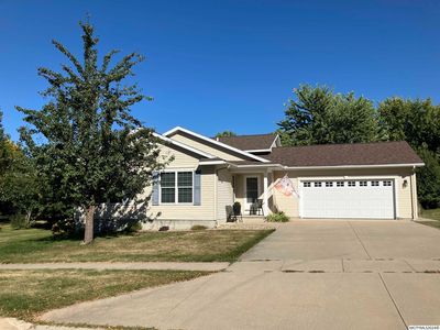 1402 Willow St, Clear Lake, IA, 50428