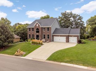 18031 Jacquard Path, Lakeville, MN 55044