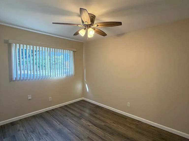 4063 Ohio St — Photo 18