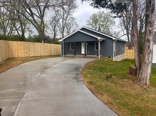 3902 Fairlawn Ct, Knoxville, TN 37920