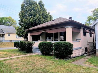 2300 Oakridge Dr, Dayton, OH