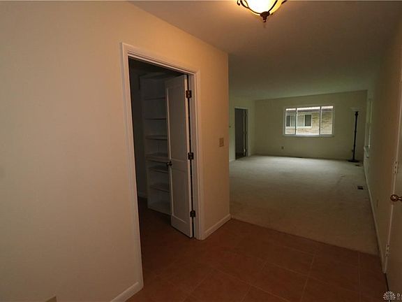 5th image of 4716 Elzo Ln