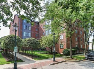 17 E Hattendorf Ave UNIT 504, Roselle, IL 60172