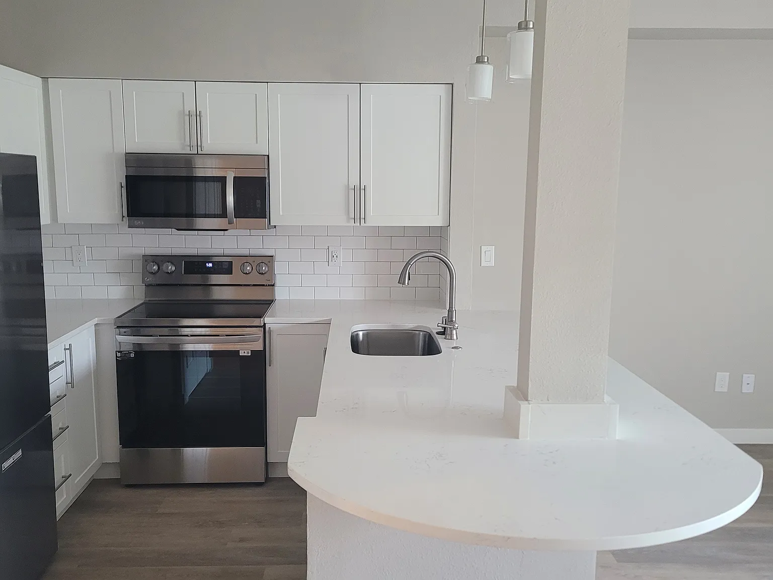 Park Vista Apartments — Photo 3