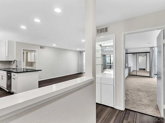 3rd image of 850 State St Unit 420