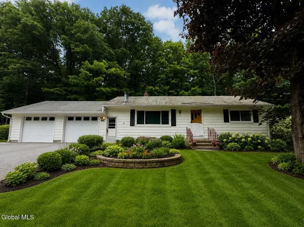 15 Frasier Road, Greenfield Center, NY 12833