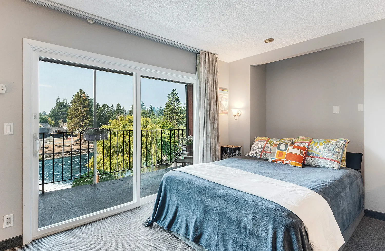1 bed, $2,200 — Photo 1