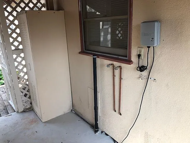 3709 Cerritos Ave — Photo 10