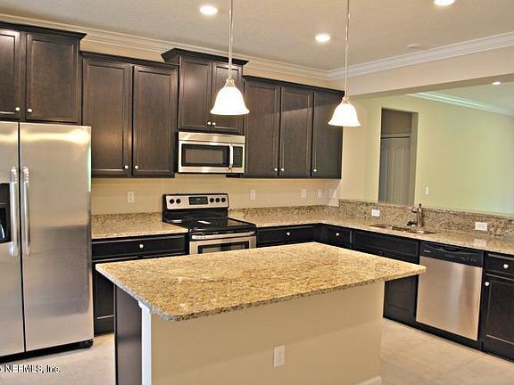 5th image of 15940 Baxter Creek Dr #258
