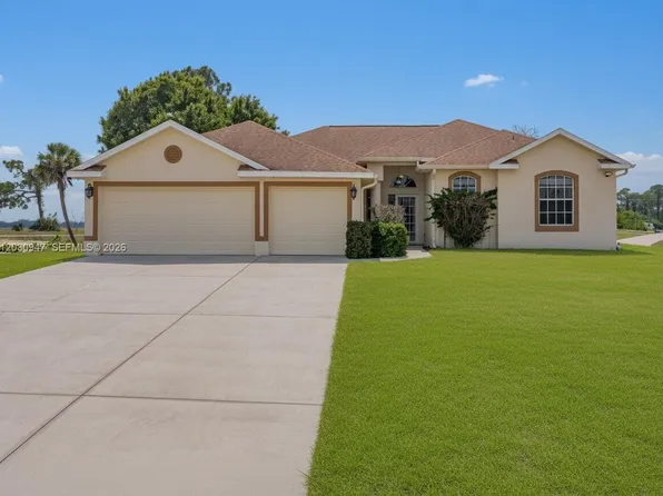 3002 Balsam Ct, Labelle, FL 33935