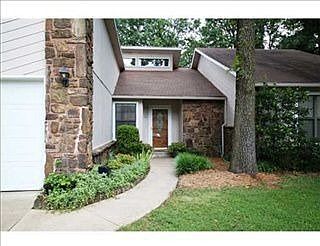 1st image of 905 N Wren Dr