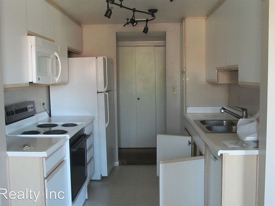 1st image of 333 Orange Ave Unit 29