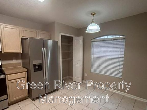 4th image of 2310C Wood Hollow Ln