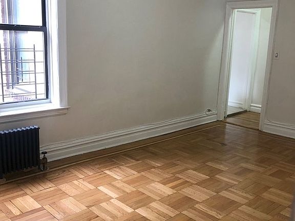 5th image of 3706 81st St APT 5B