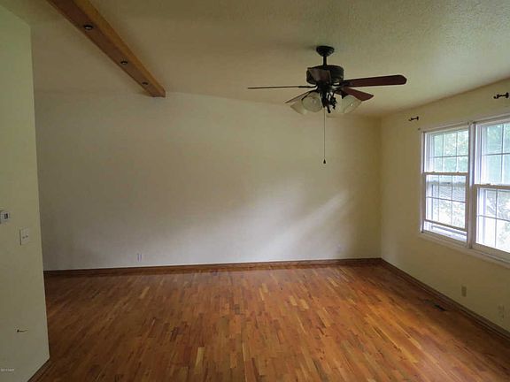 5th image of 3336 S Sergeant Ave