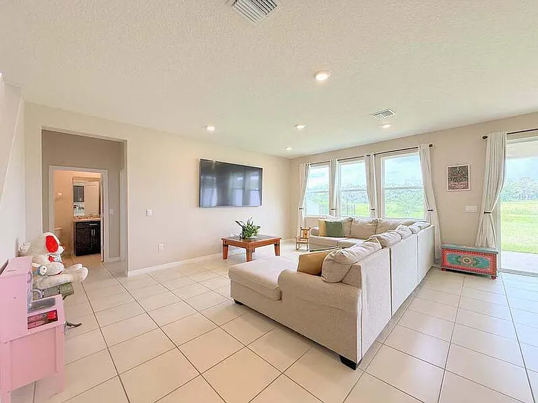 13781 Wineberry Dr — Photo 13