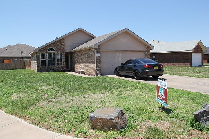 1st image of 1824 Bob Jay Dr