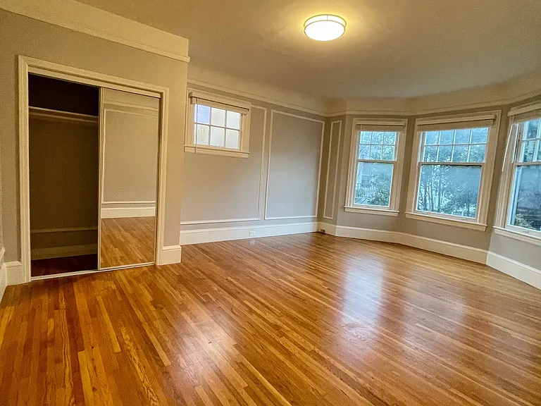 2070 Fell St #8 — Photo 8
