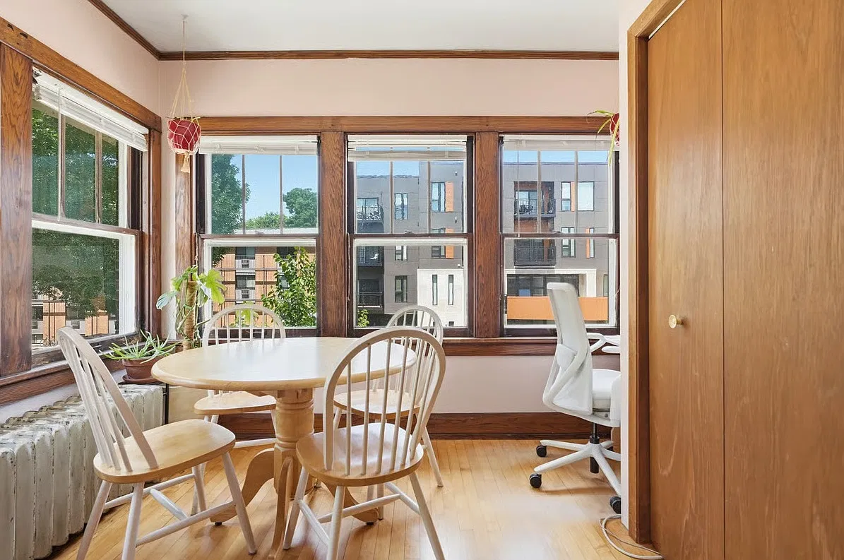 403 West Wilson Street - 6 — Photo 4