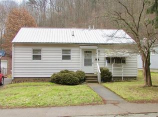 614 S Park Rd SE, Charleston, WV 25304