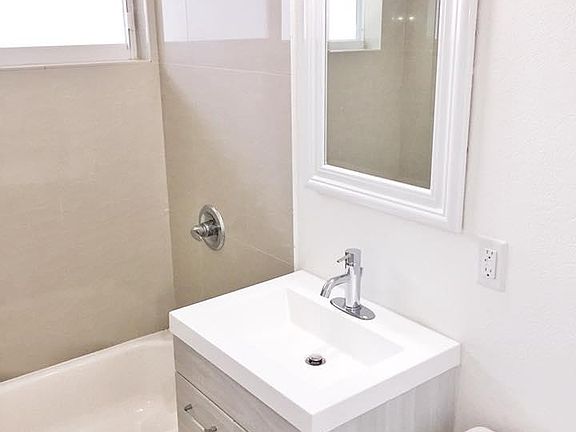 5th image of 9770 E Bay Harbor Dr APT 6
