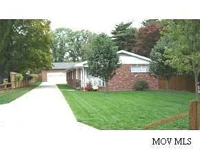 105 Nelson Ave photo 1
