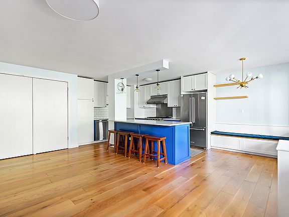4th image of 90 Beekman St APT 5C