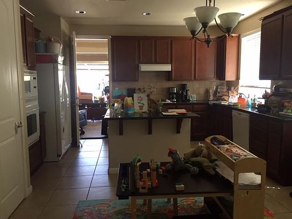 2nd image of 11 Okeefe Ct