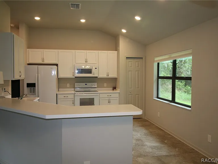 2958 N Kittery Point — Photo 8