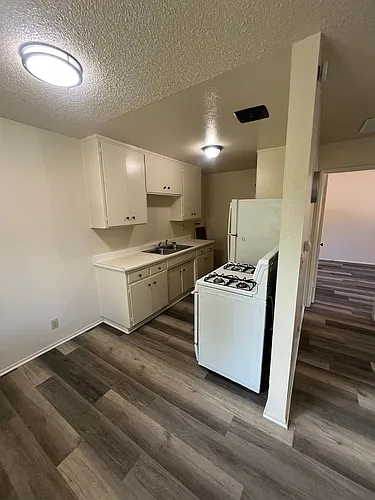 1168 Nevada Ave Photo 1