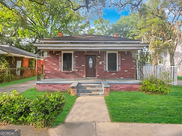 842 E 37th St, Savannah, GA 31401