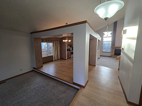 3rd image of 8918 Bellcove Cir
